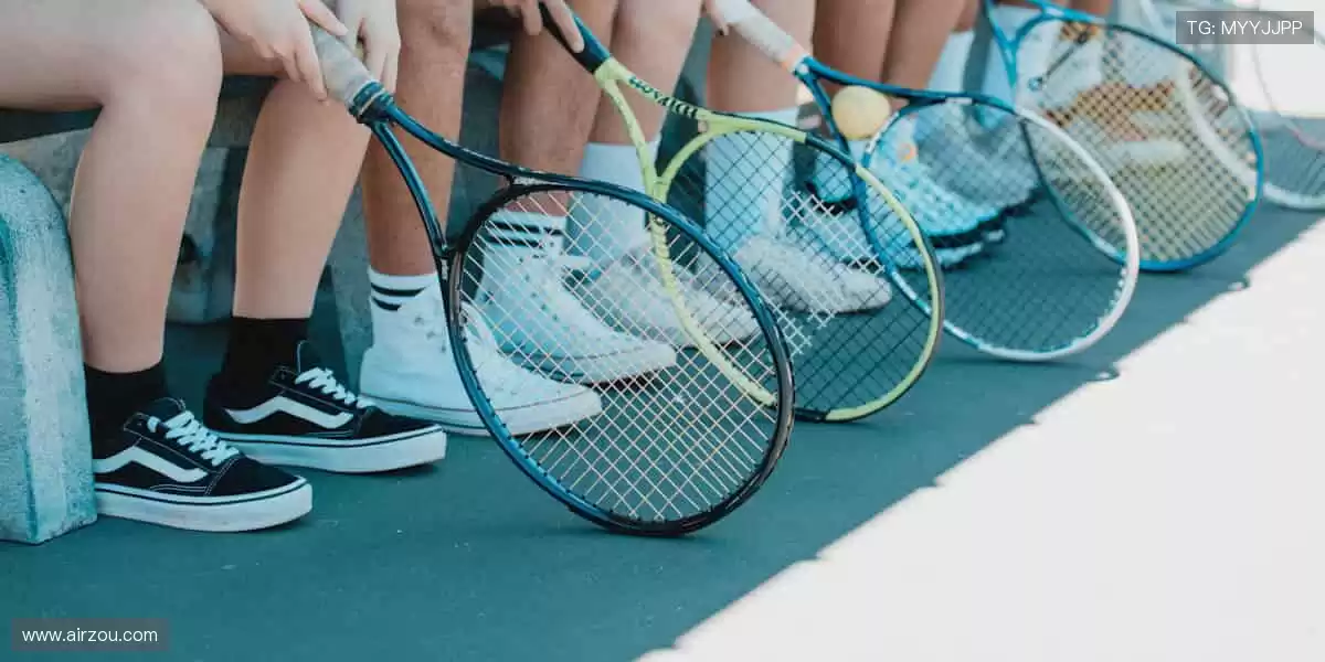 赛场之外,我们与你同在 —— 实时解说,深度分析!🎙️📊